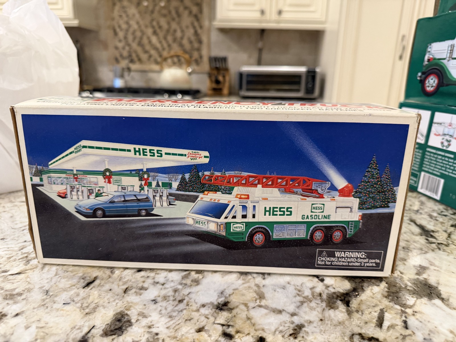 1996 Hess Toy Truck “Emergency Truck” New In Box VINTAGE