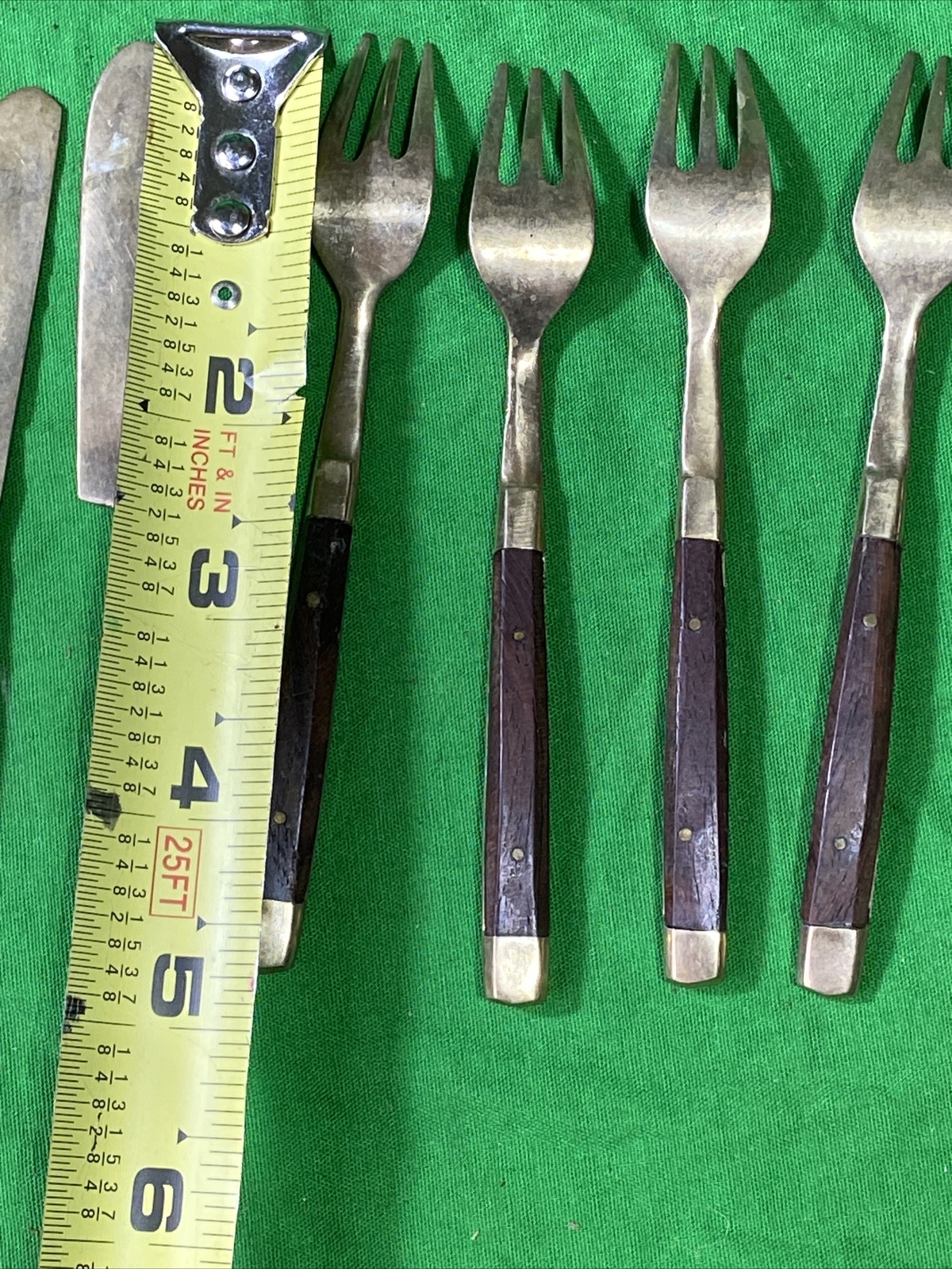 Brass/Bronze Teak Wood Flatware 8 Piece Set Desert 5” Knife & Fork