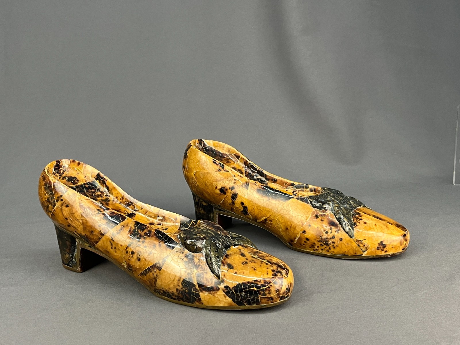 Vintage Pair (2) Maitland Smith Tessellated Stone Decorative 10″ Shoes