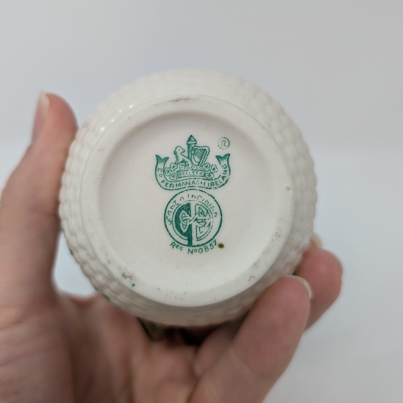 Vintage 1955-1965 Fifth Mark Belleek Ireland Shamrock Textured Creamer Cup Green