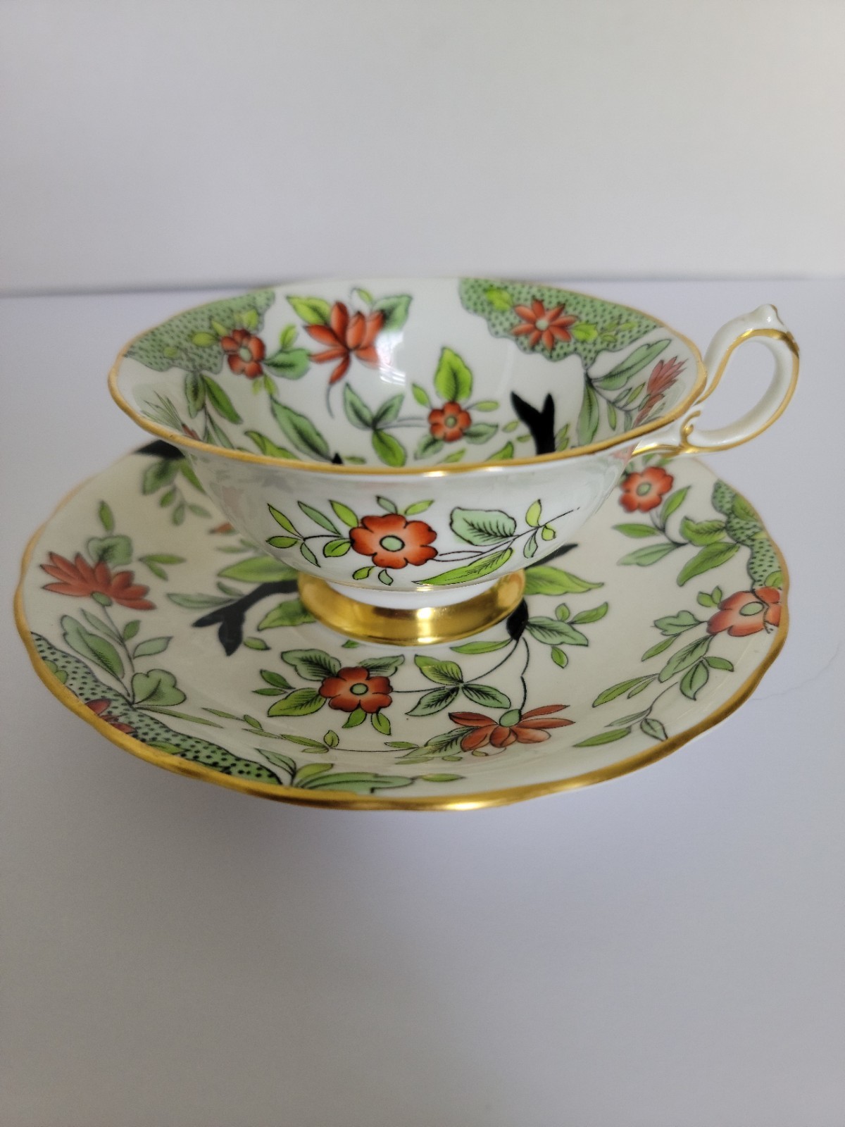 Vintage Royal Chelsea Fine Bone China Tea Cup & Saucer 4189A Rare Pattern