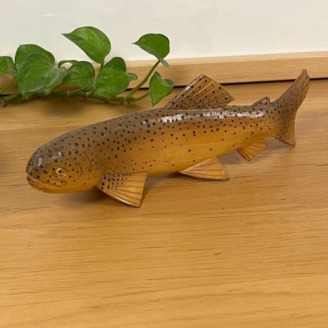 Hokkaido Ito Taimen Wood Carved Fish Sculpture Driftwood Base Japan 26cm