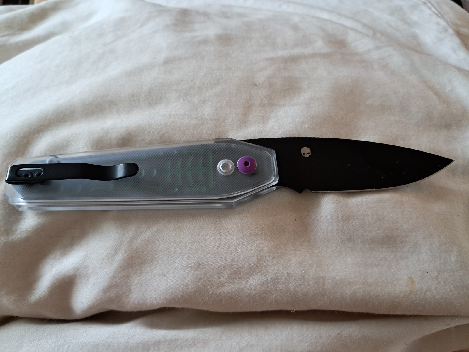 Kizer Tomb V3692HW1- Halloween 2025 Limited Edition – PVD Nitro-V – BNiB