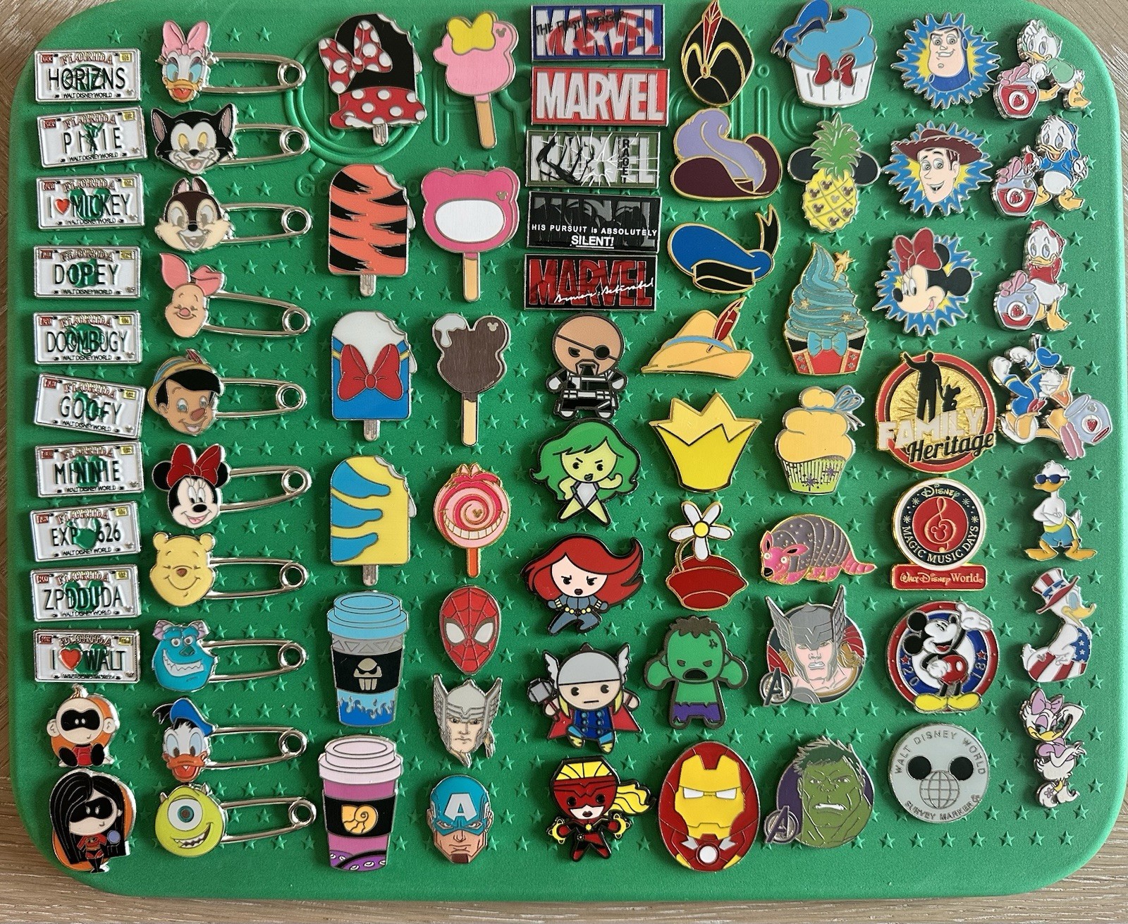 Disney Trading Pins – Lot of 50 – No Duplicates 100% Tradable – Free Shipping