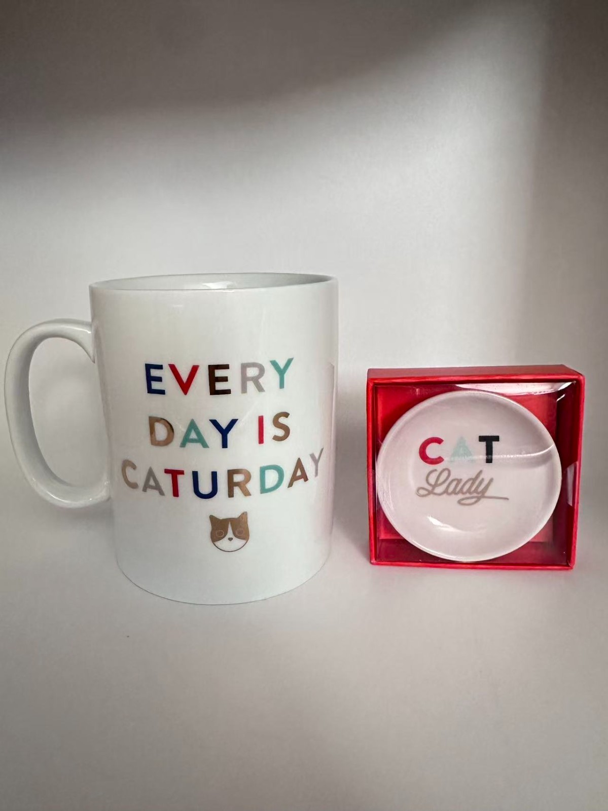FRINGE Studio “Every Day is CATURDAY” Ceramic 14 oz Mug Cup + CAT Lady Deco Tray