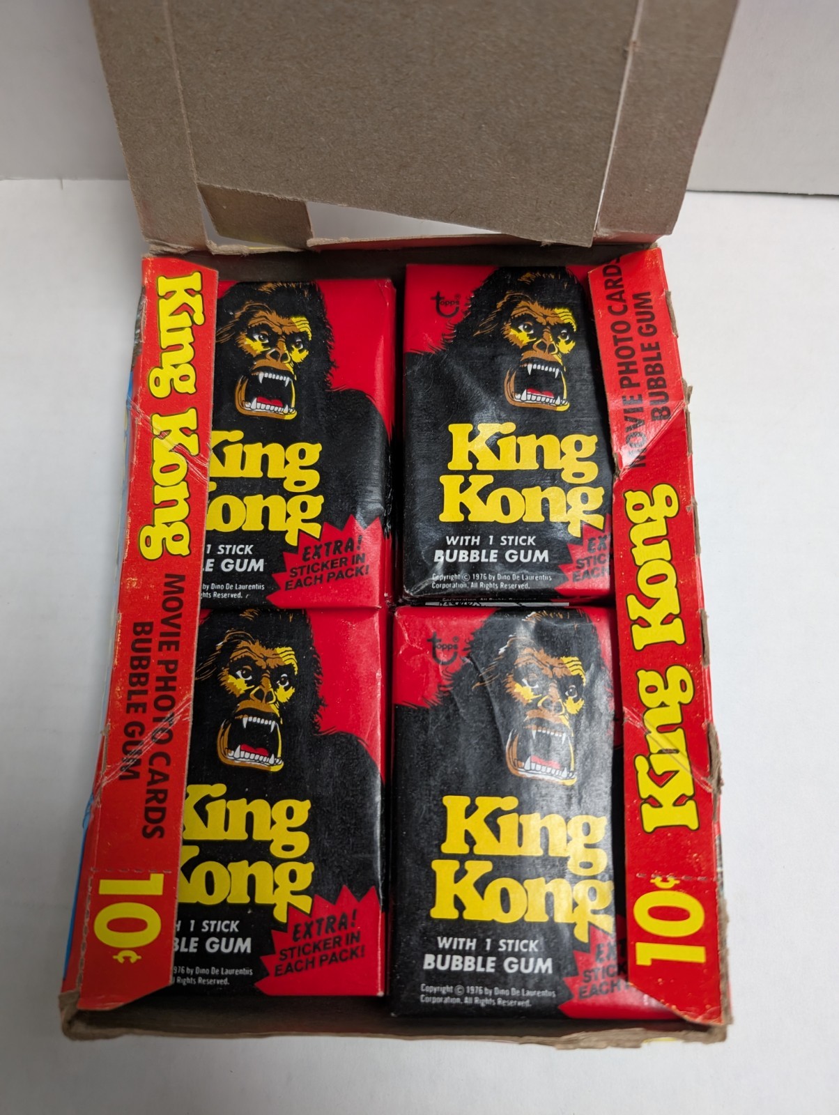 1976 KING KONG MOVIE Topps Wax Pack Clean Packs
