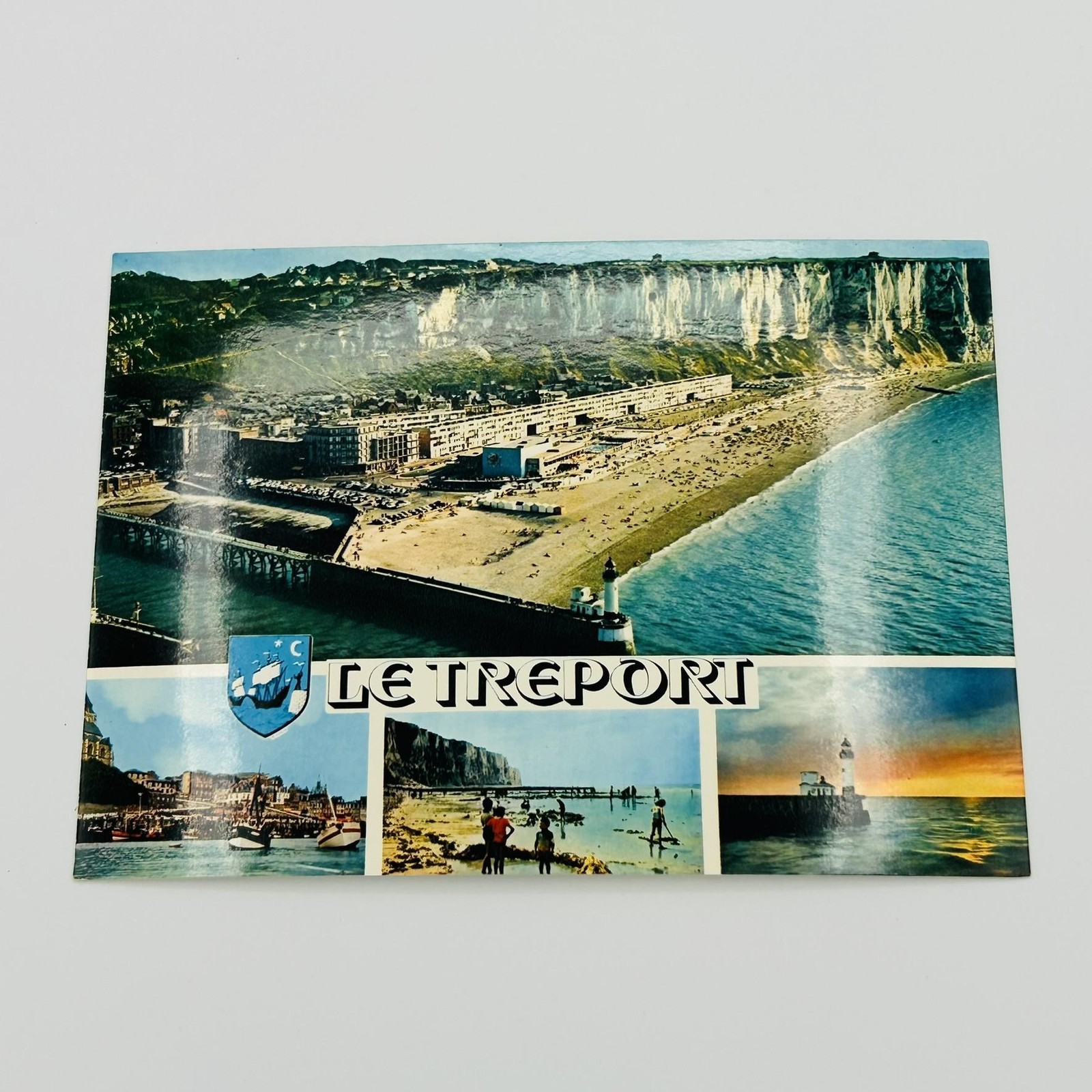 Le Treport Printed Lithograph Postcard Color 5.5 X 3.5 In France Beach Ocean