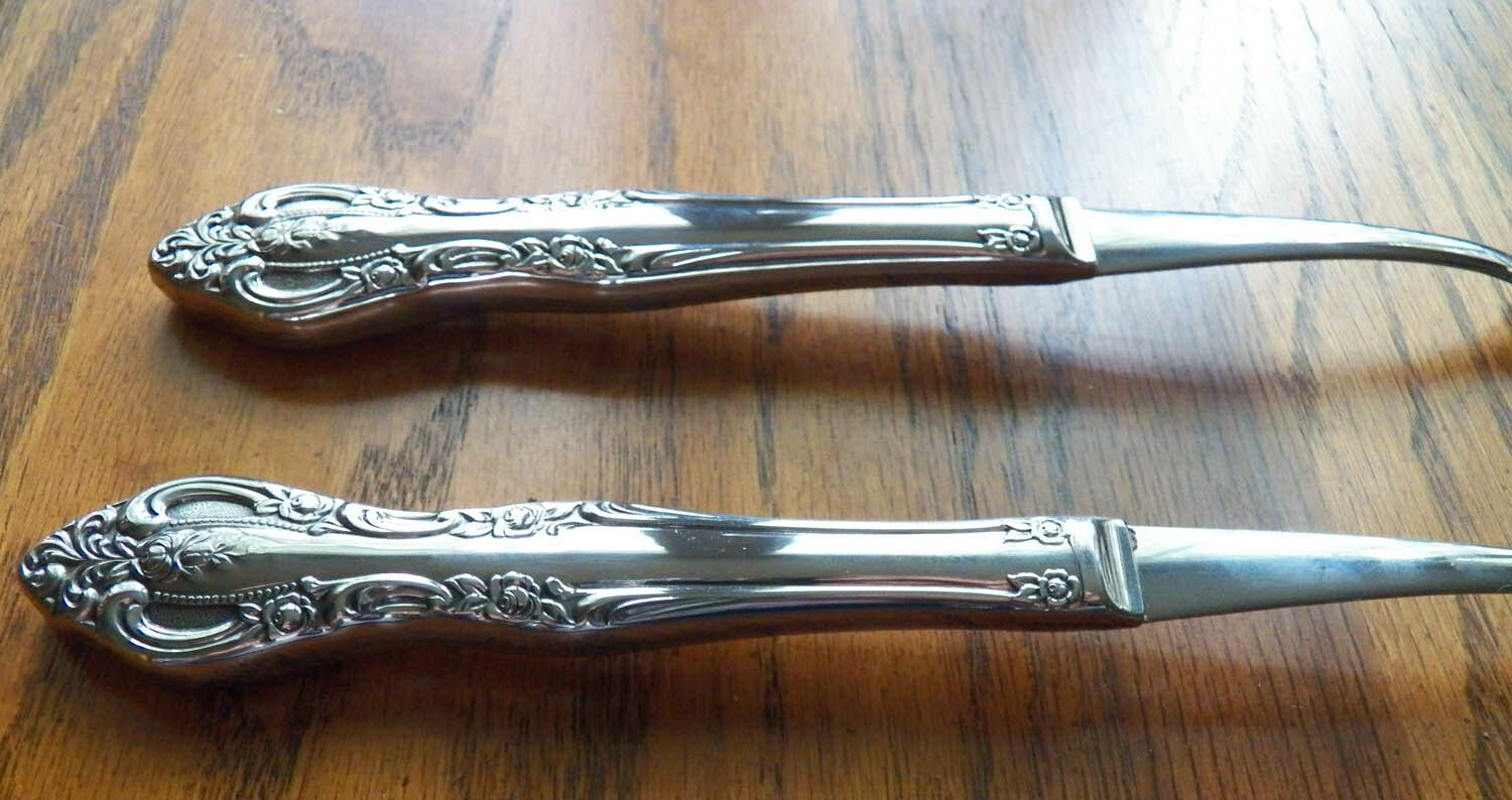 Oneida Brahms 12.25 Inch Salad Set Spoon and Fork with Cloth Bag Ex. Condit.