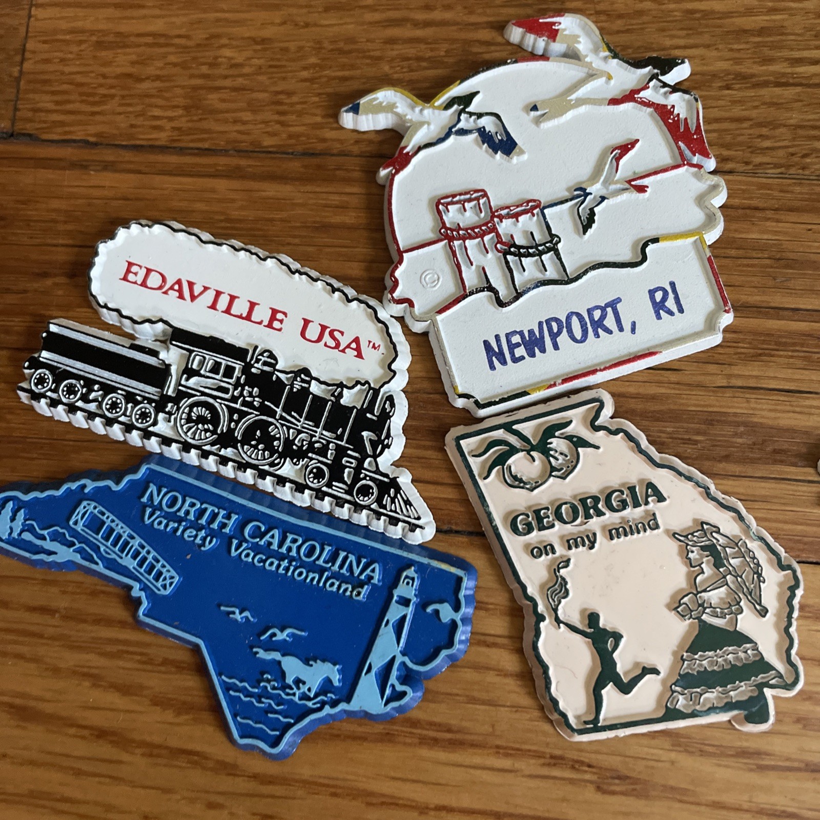 Vtg Rubber 14 US State Souvenir Magnets Magnetic Collectables LTD USA Made