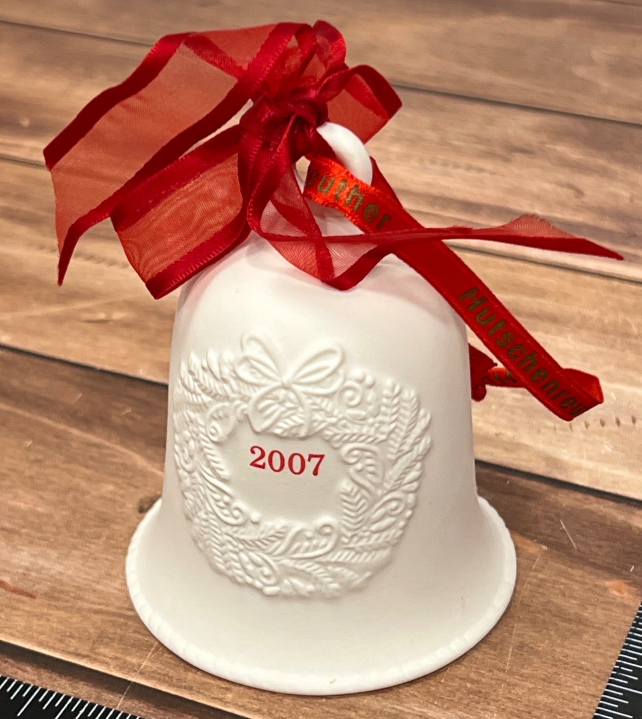 HALLMARK KEEPSAKE ORNAMENT 1XRC4565 PORCELAIN BELL DATED 2007