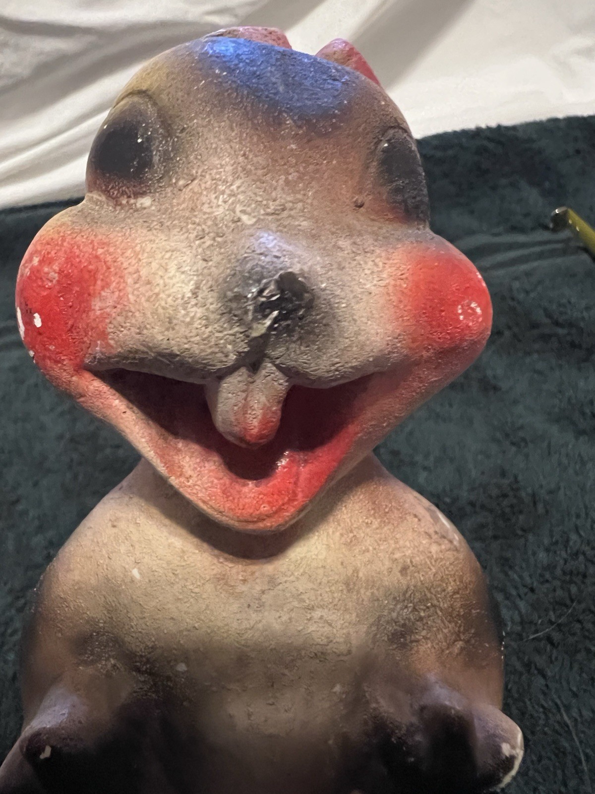 Antique Chalkware Squirrel Mid 20th Century (1910-1950) Kitsch Carnival Prize.