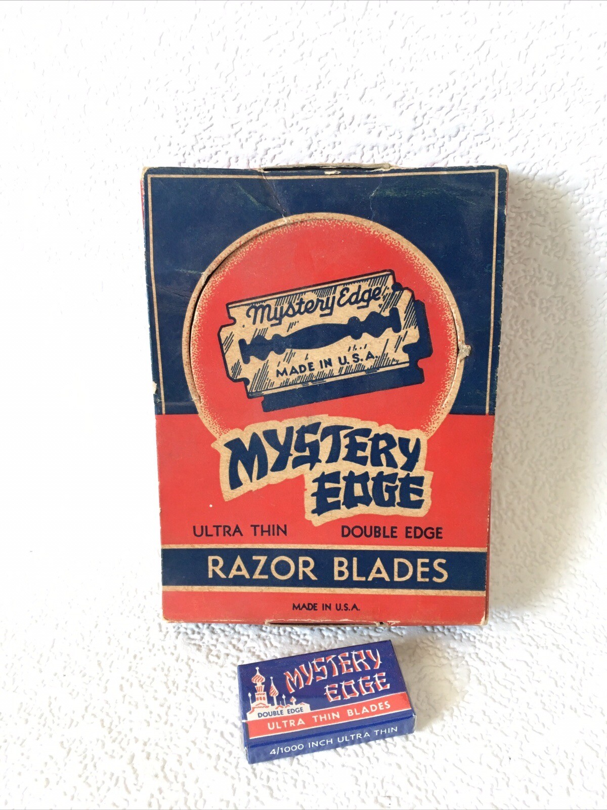 Vintage MYSTERY EDGE RAZOR BLADES 16 PACKAGES with Original Counter Display Box