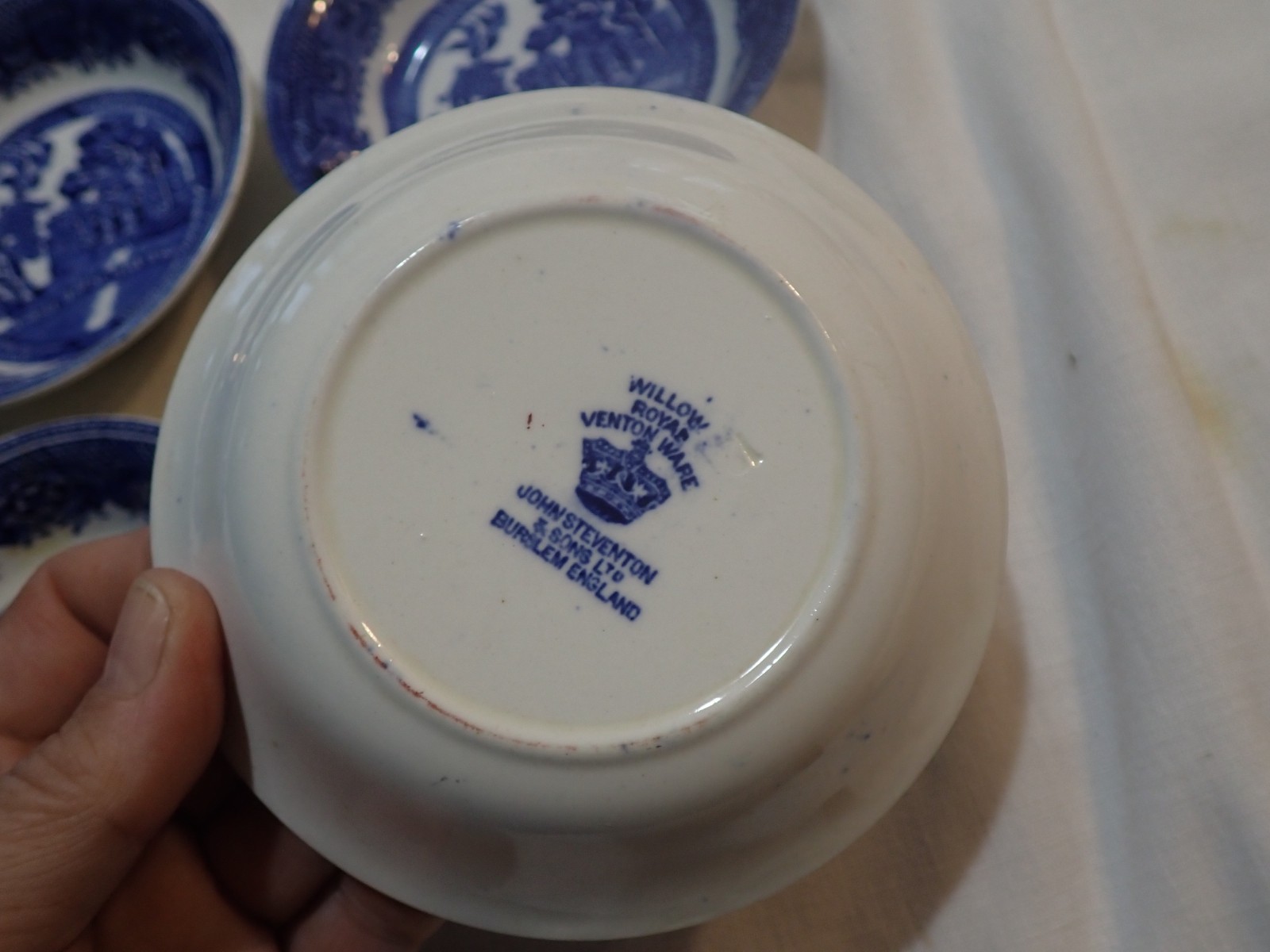 Lot of 6 John Steventon Blue Willow Porcelain Round Berry Bowls 5″ wide
