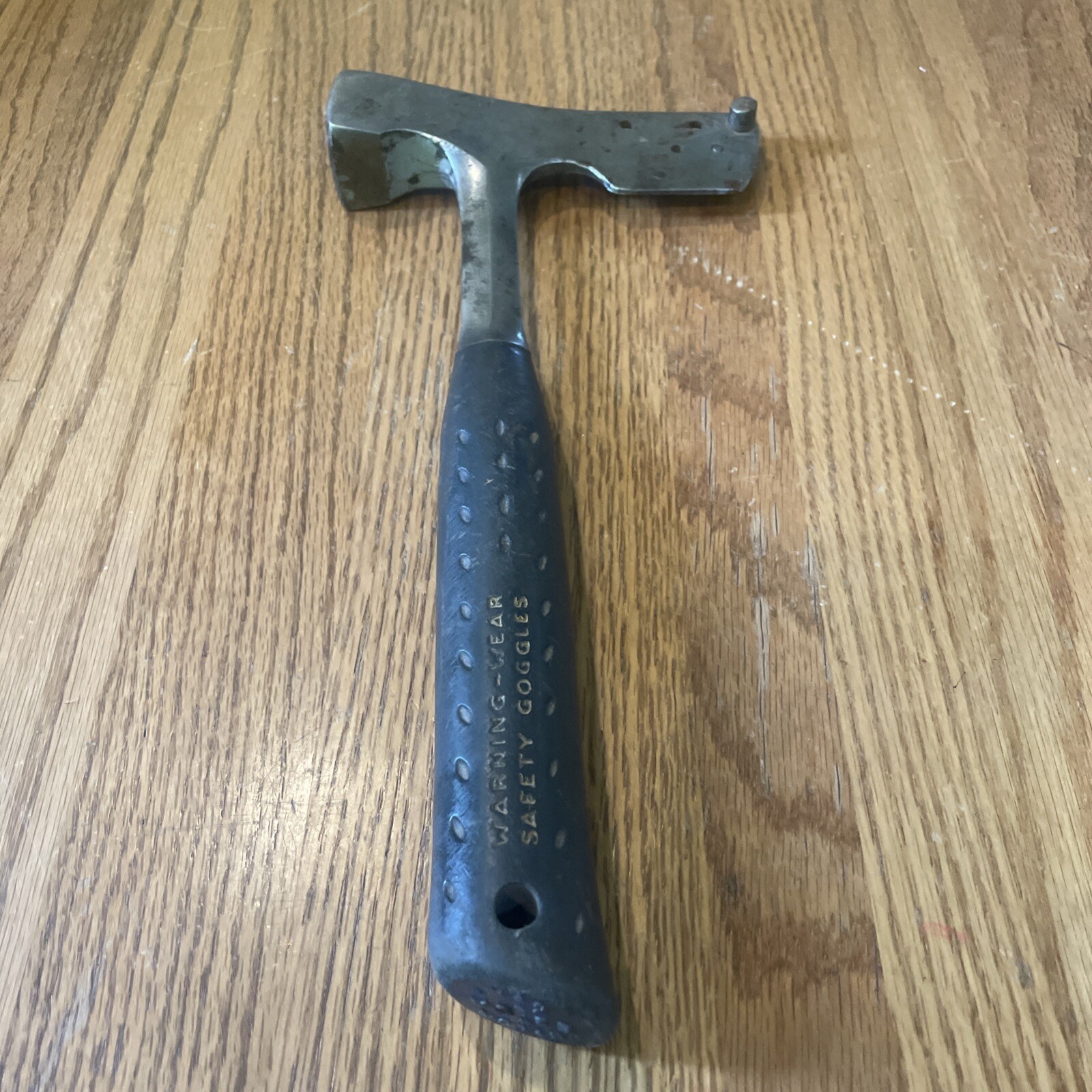 Vintage Estwing E3-CA, 1lb.13.8oz Shingling Hatchet Made In USA