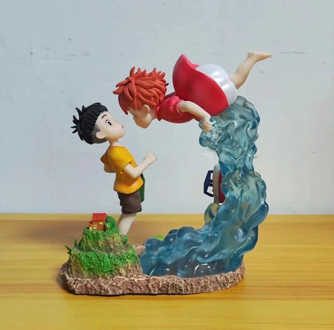 Ponyo on the Cliff Figure Toys Ponyo And Sosuke Scene Model Doll Statue
