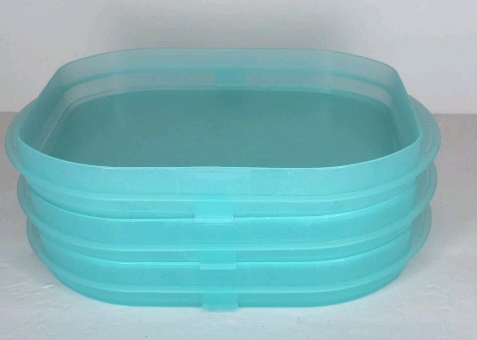 TUPPERWARE Aqua Meat/Cheese Triple Stackable Container #5102 w Aqua Seal #5103