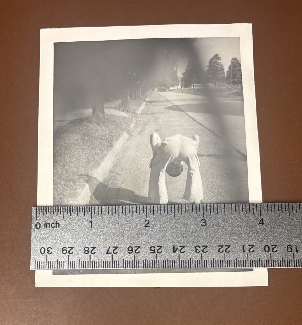 Vtg 50’s Black & White Snapshot Boy w/ Butt To Camera Funny Child Humor