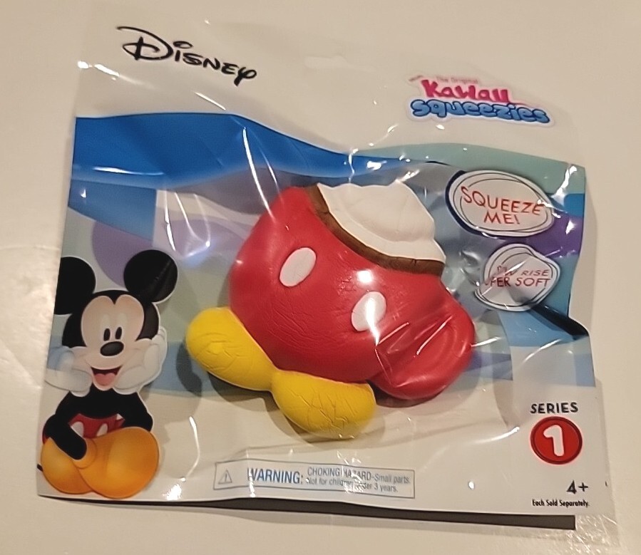DISNEY THE ORIGINAL KAWAII SQUEEZIES SERIES 1 MICKEY MOUSE KRISPY TREAT NEW