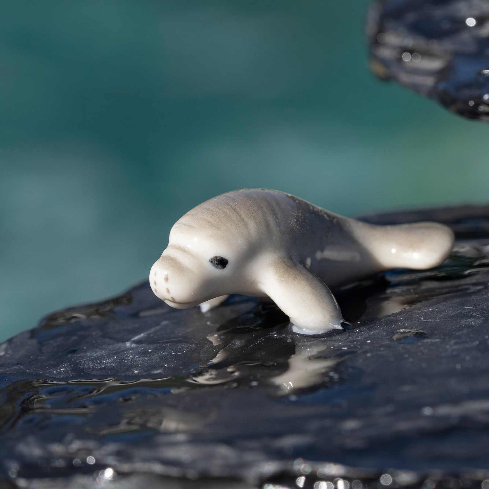 Little Critterz Manatee “Sirenia” – Home Decor – Miniature Porcelain Figurine