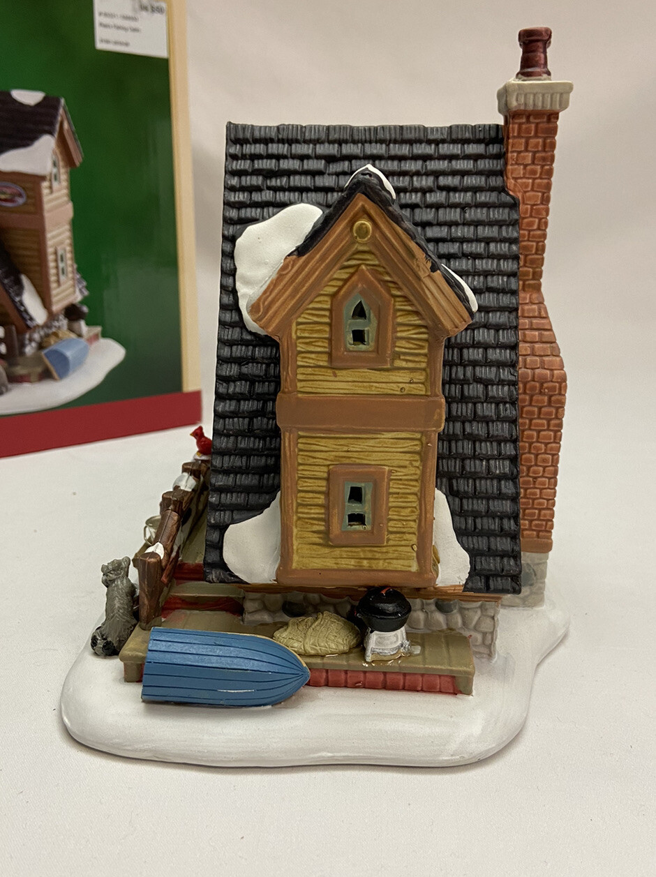 Lemax Pete’s Fishing Cabin Lighted Christmas Village House 85321 2018 NO LIGHT