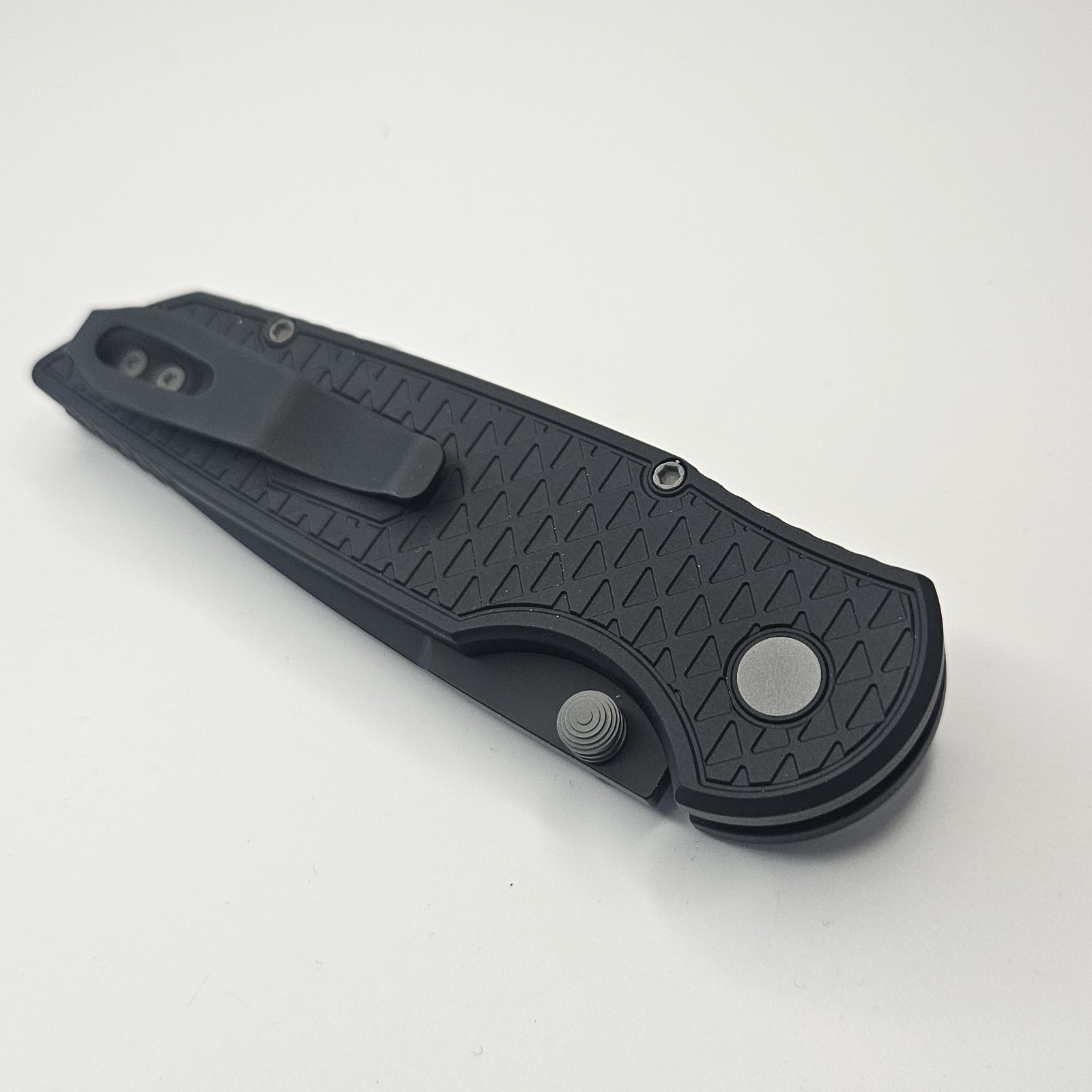 Pro-Tech Integrity INT1106 DLC Magnacut Plain Drop Point Black Aluminum Manual