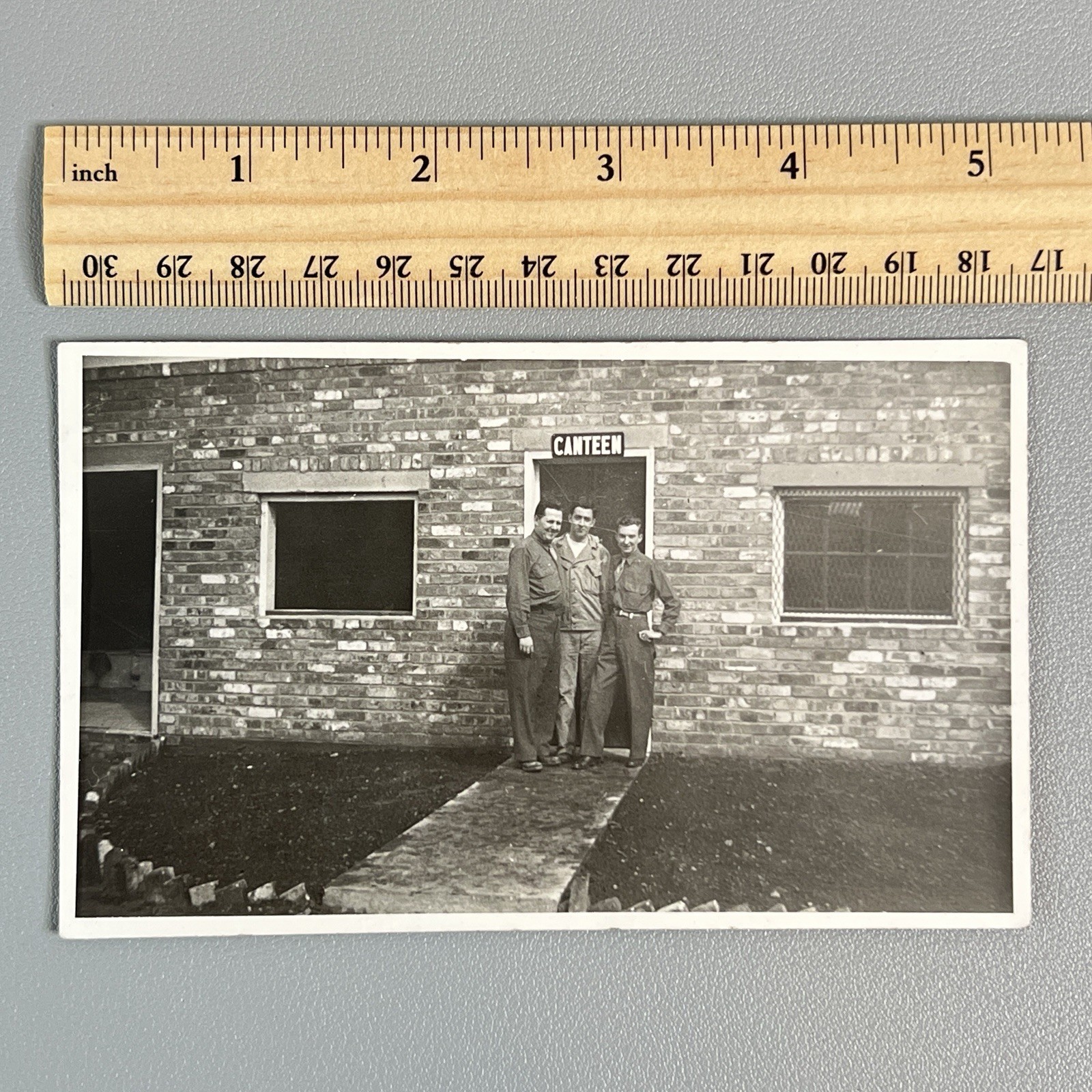 Vtg 1943 WWII Photo Named Soldiers Pfc Callahan Phillippi Strouch Base Canteen