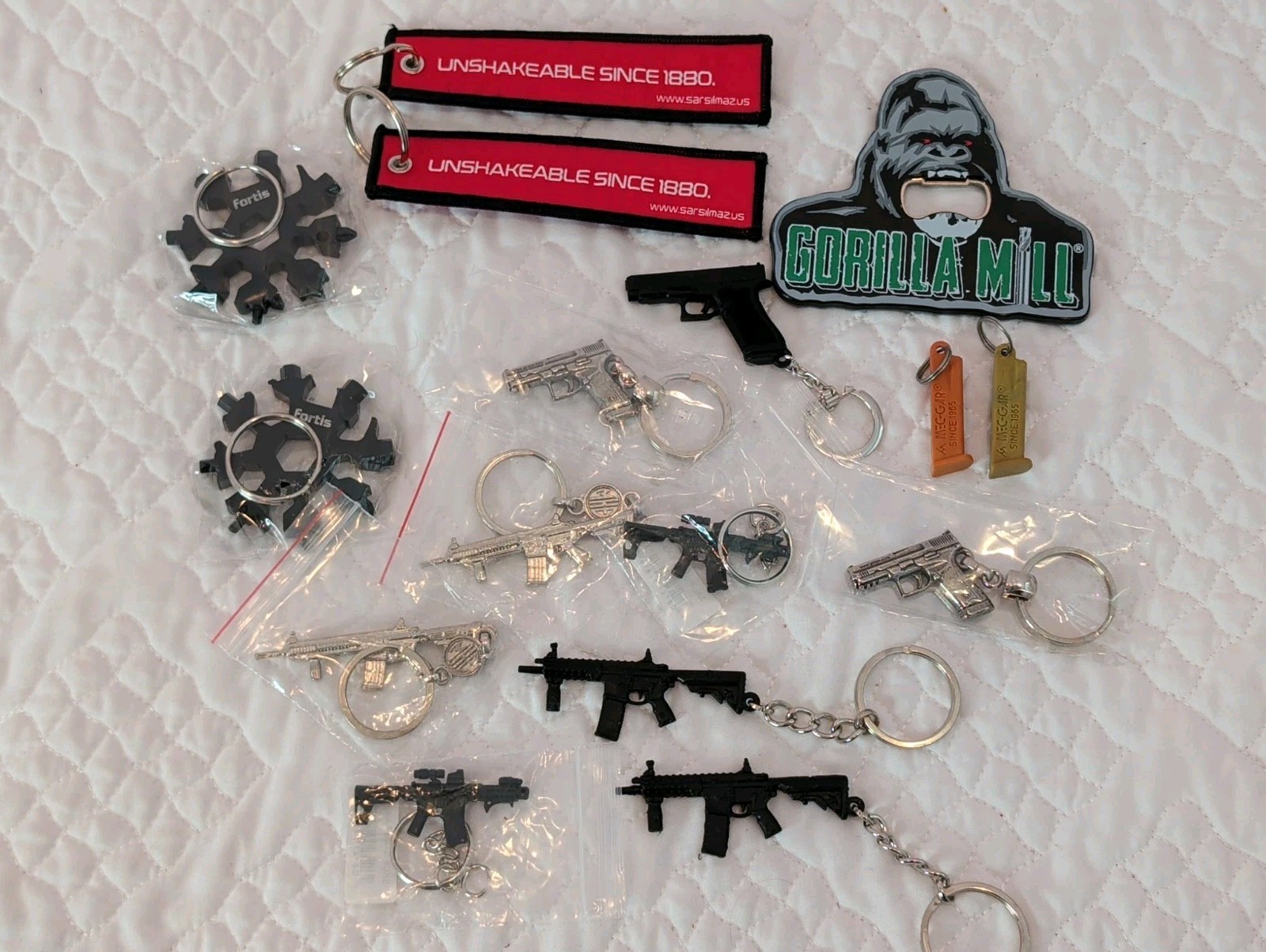 Gun Plastic Metal Glock SARS MKE Flrearm Keychain (Lot of 16) SHOT SHOW 2026