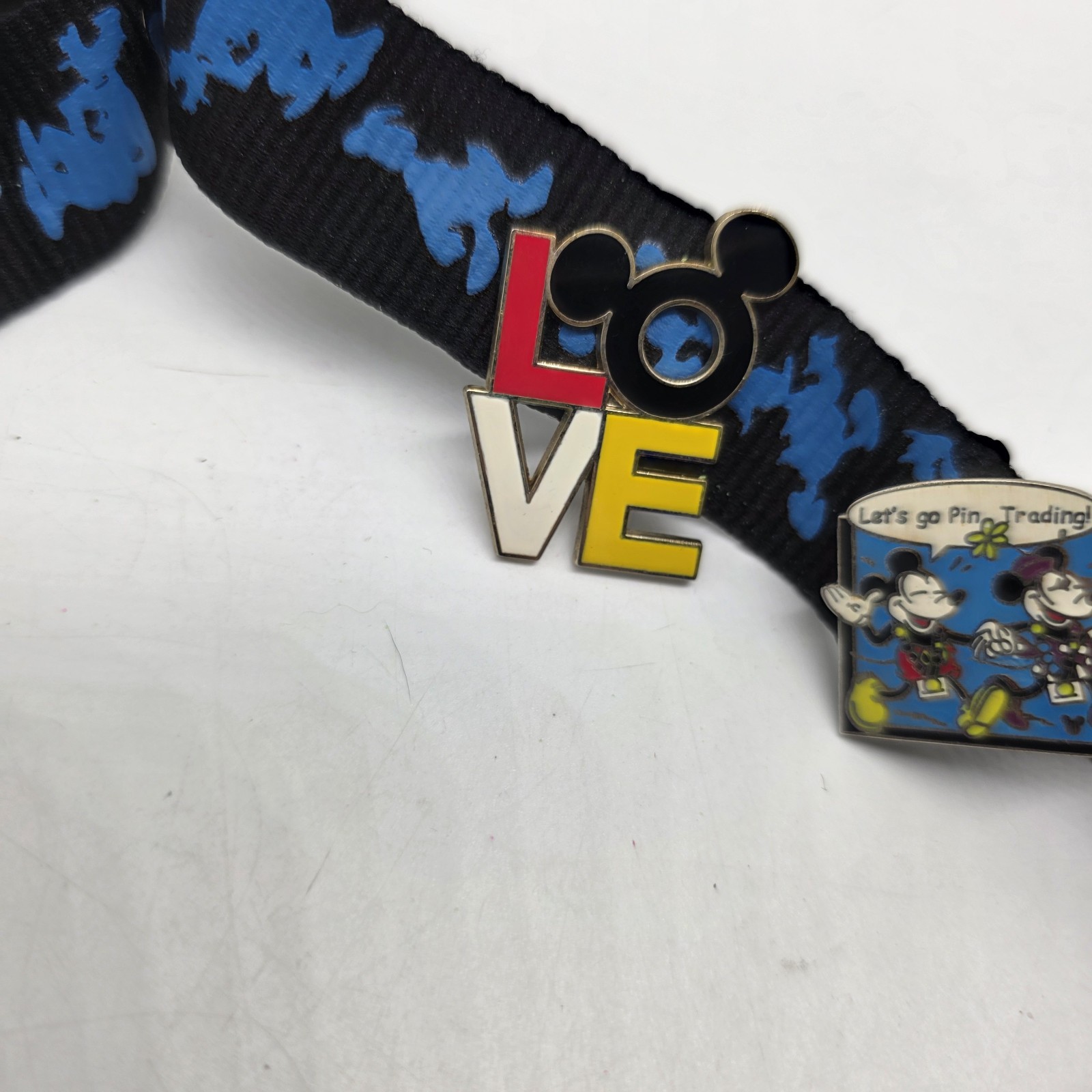 Disney World Land Pin Trading Lanyard And Pins Souvenir Trade