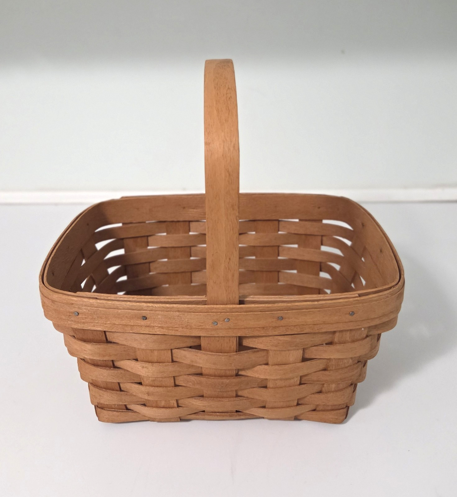 Longaberger 1991 Medium 10 1/2” X 7 1/2” Wide Basket Stationary Handle