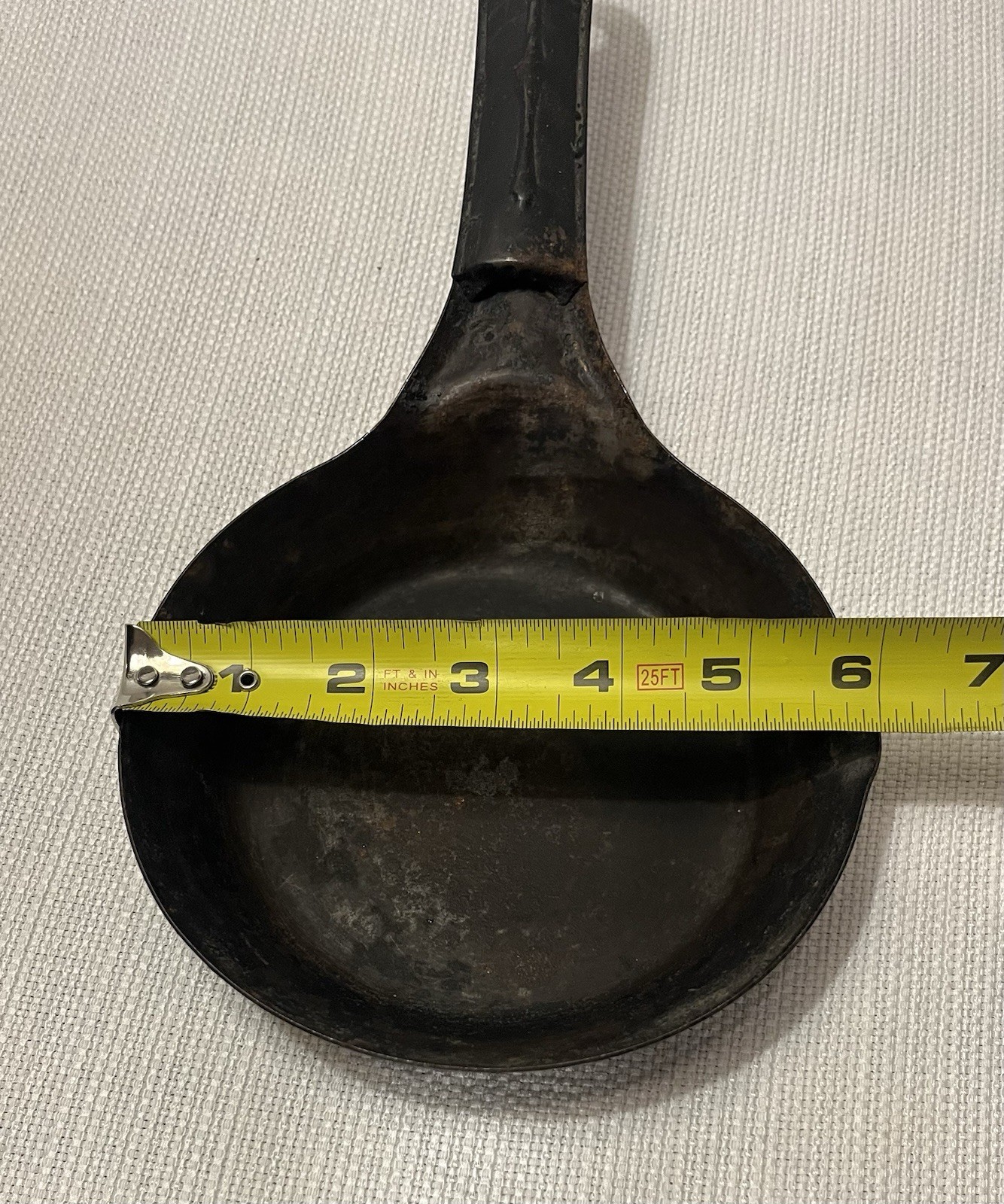 Vintage Mix Lot Of 2 Metal Cold Handle Cowboy Pan Camping Skillets 8.5” & 6”