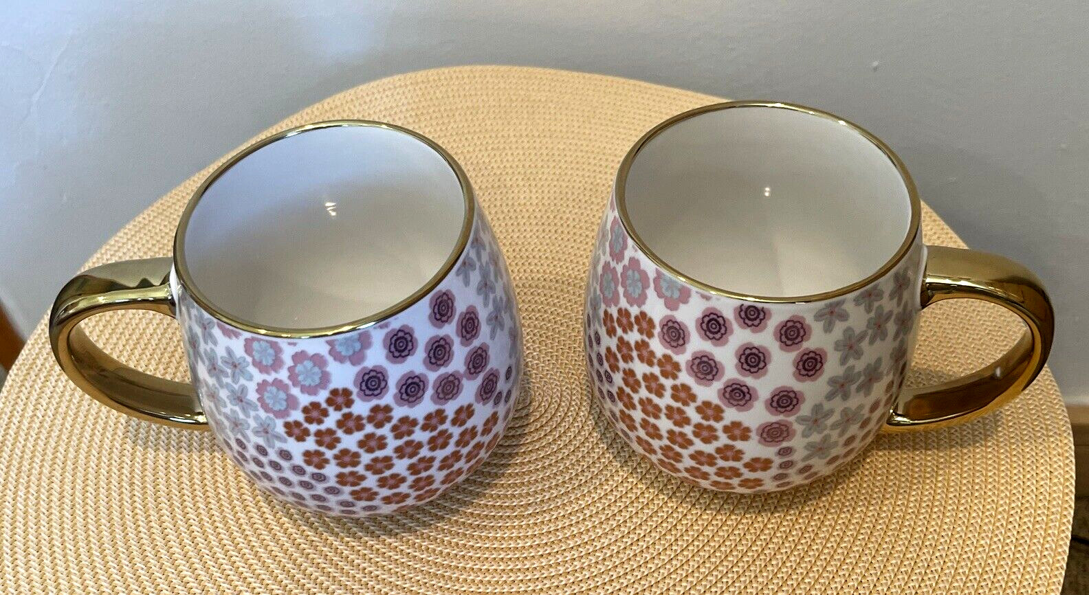 Thyme & Table Stoneware Gold Mod Floral 16oz Coffee Mugs Set Of 2 New Core Home