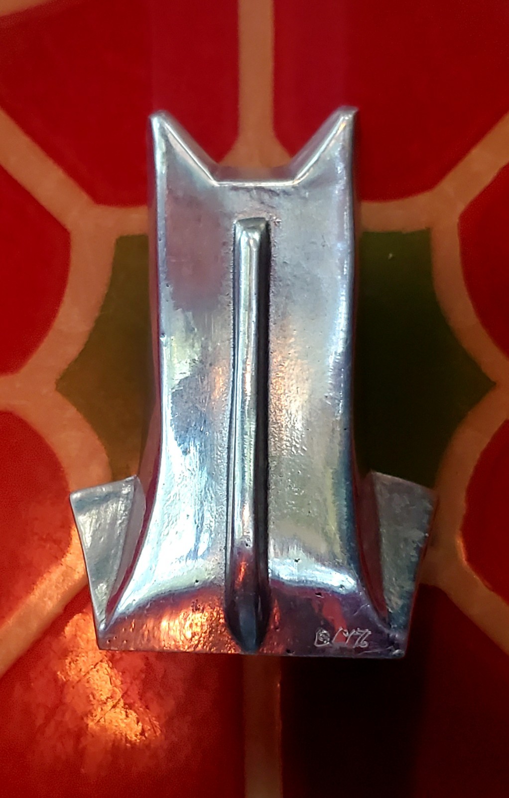 RARE CHRIS PETERSEN ALUMINUM SITTING CAT SCULPTURE 1976 SIGNED~ FREE SHIPPING
