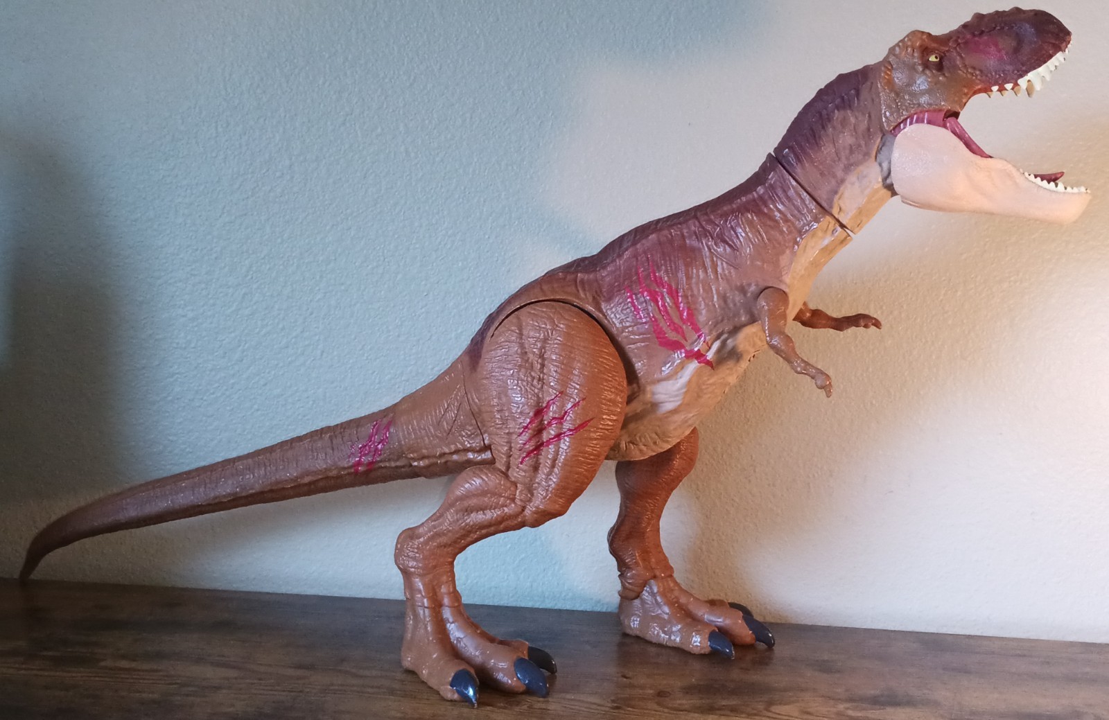 Jurassic World Super Colossal Tyrannosaurus Rex Dinosaur Toy 40” Long NO SOUND