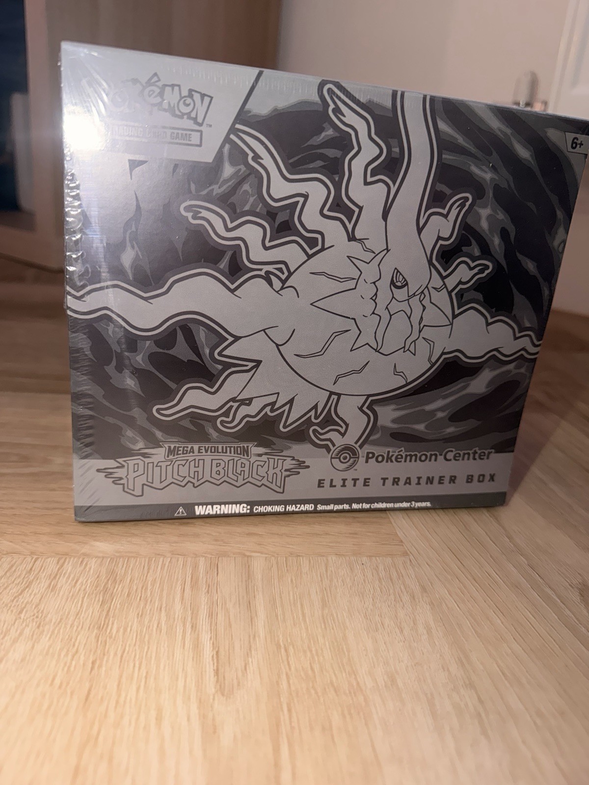 Pokemon Center Exclusive Mega Evolution Pitch Black Elite Trainer Box Sealed