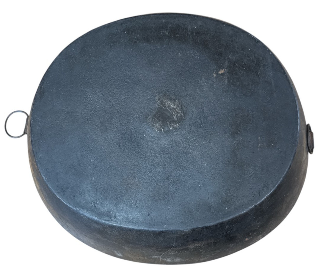 Antique Metal Pan with 2 Handles Black 12.5” Oval, Primitive, Military? Camping